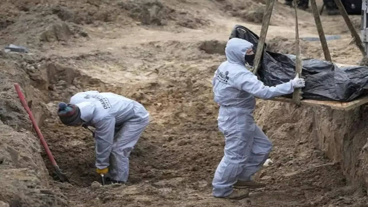 900 Bodies recovered in Kyiv region