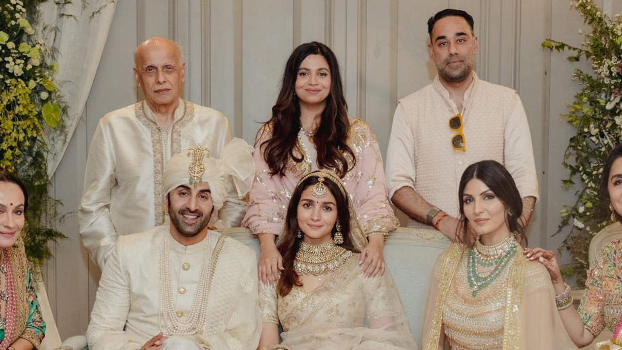Bharat Sahni shares unseen pics from Alia Bhatt and Ranbir Kapoor wedding