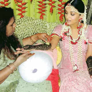 Aishwarya Rai Bachchan's pink lehenga from her mehandi is for brides who  love soothing hues