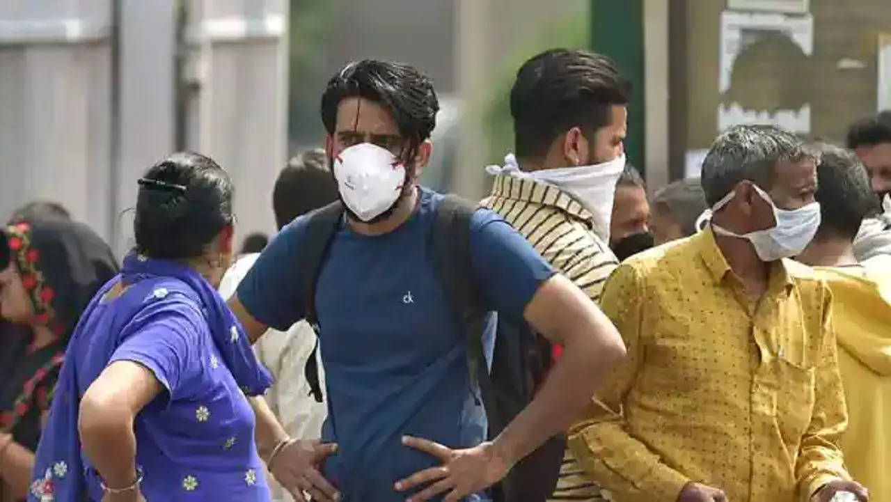 Delhi to make mask mandatory