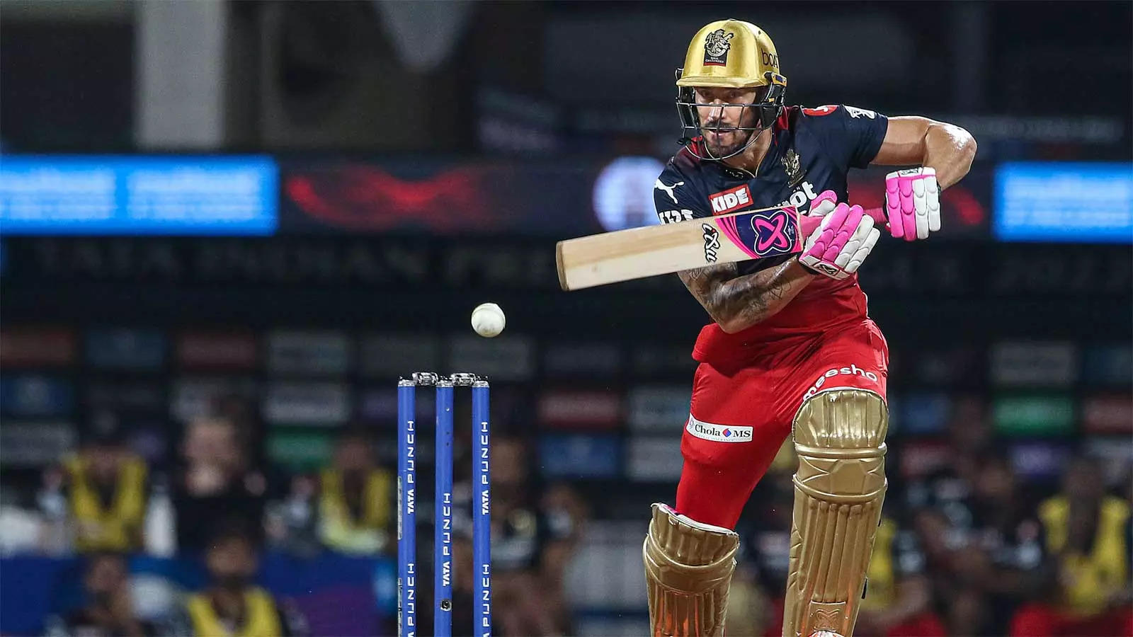 Faf du Plessis will be the go-to man for RCB against SRH