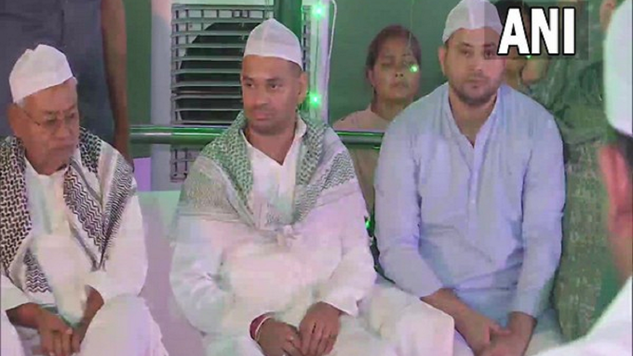 Bihar CM Nitish Kumar attends Iftar party organised by RJD