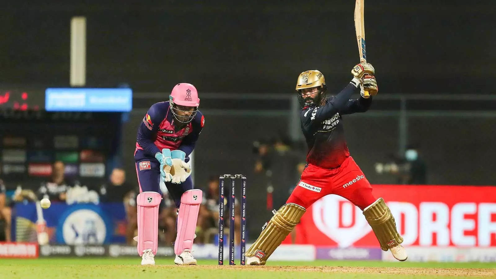 Dinesh Karthik was RCB's hero in the last match-up with RR