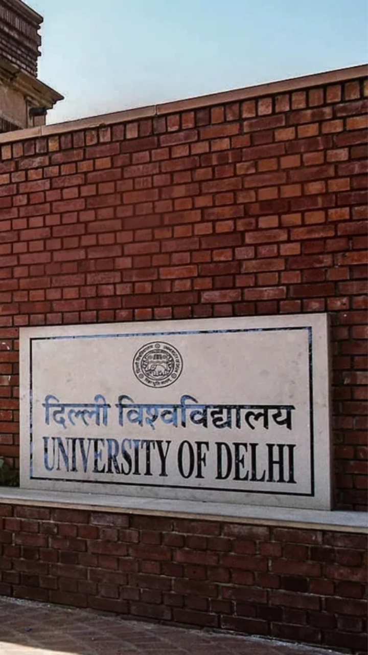 100 Years of DU From 3 colleges to 91 heres a brief history of Delhi University