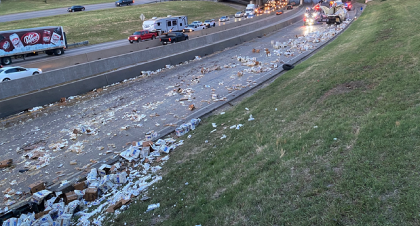 Truck carrying 2,50,000 eggs crashes