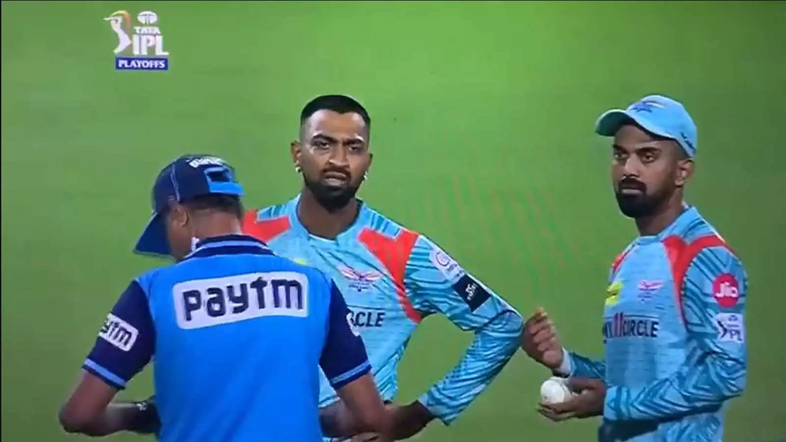 Krunal Pandya, KL Rahul argued with the wrong umpire over a no-ball call
