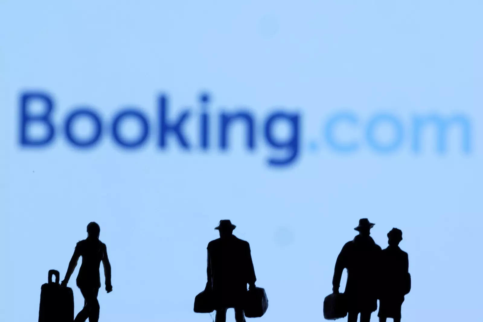 Booking.com captures travel zeitgeist; decodes 2022's travel trends