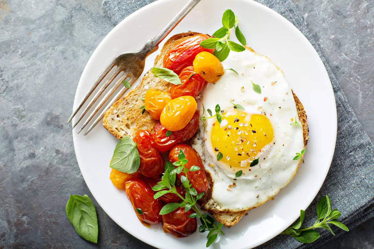 Eating eggs in moderation can improve heart health Here's how much you can eat per day