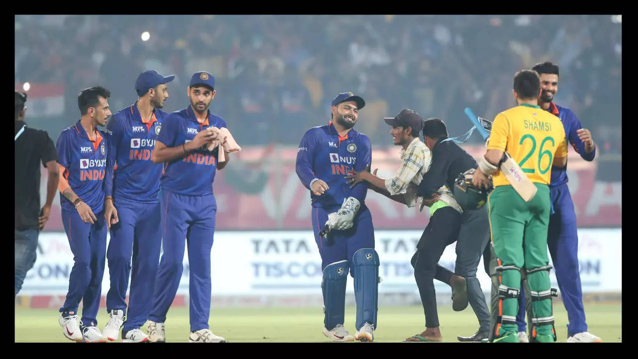 India and South Africa ended the five-match T20I series in a 2-2 stalemate on Sunday.
