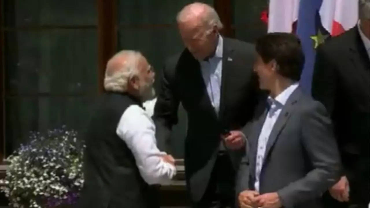 Pengaruh internasional India yang berkembang, Joe Biden maju dan memberi hormat kepada PM Modi sebelum Video KTT G7