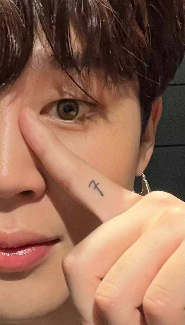 Jimin Bts Jimin Feels Disappointed While Showing His Friendship Tattoo On Weverse J Hope