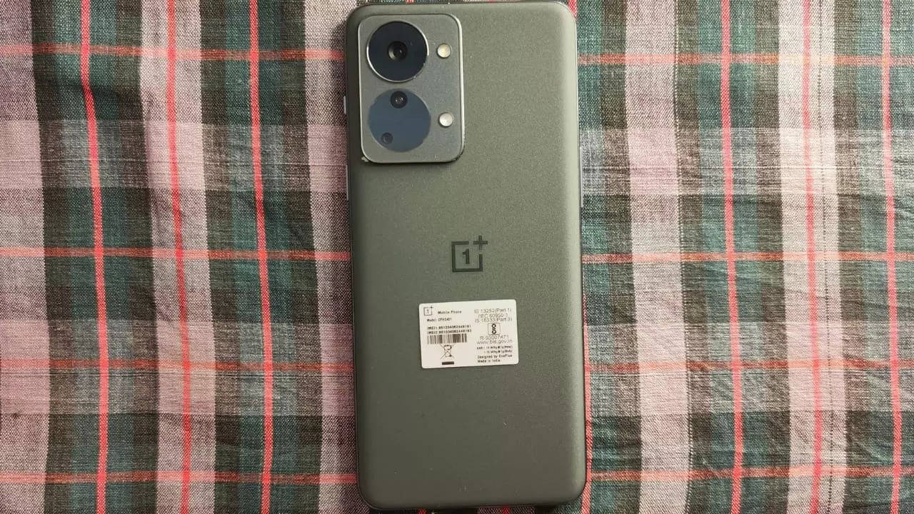 OnePlus Nord 2 5G With Triple Rear Cameras, MediaTek Dimensity SoC  Launched: Price in India, Specifications