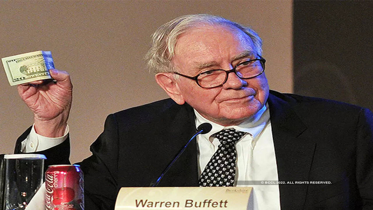 Throwback] I was so immature, young-acting: Warren Buffet on best advice he  ever got | Companies News, Times Now