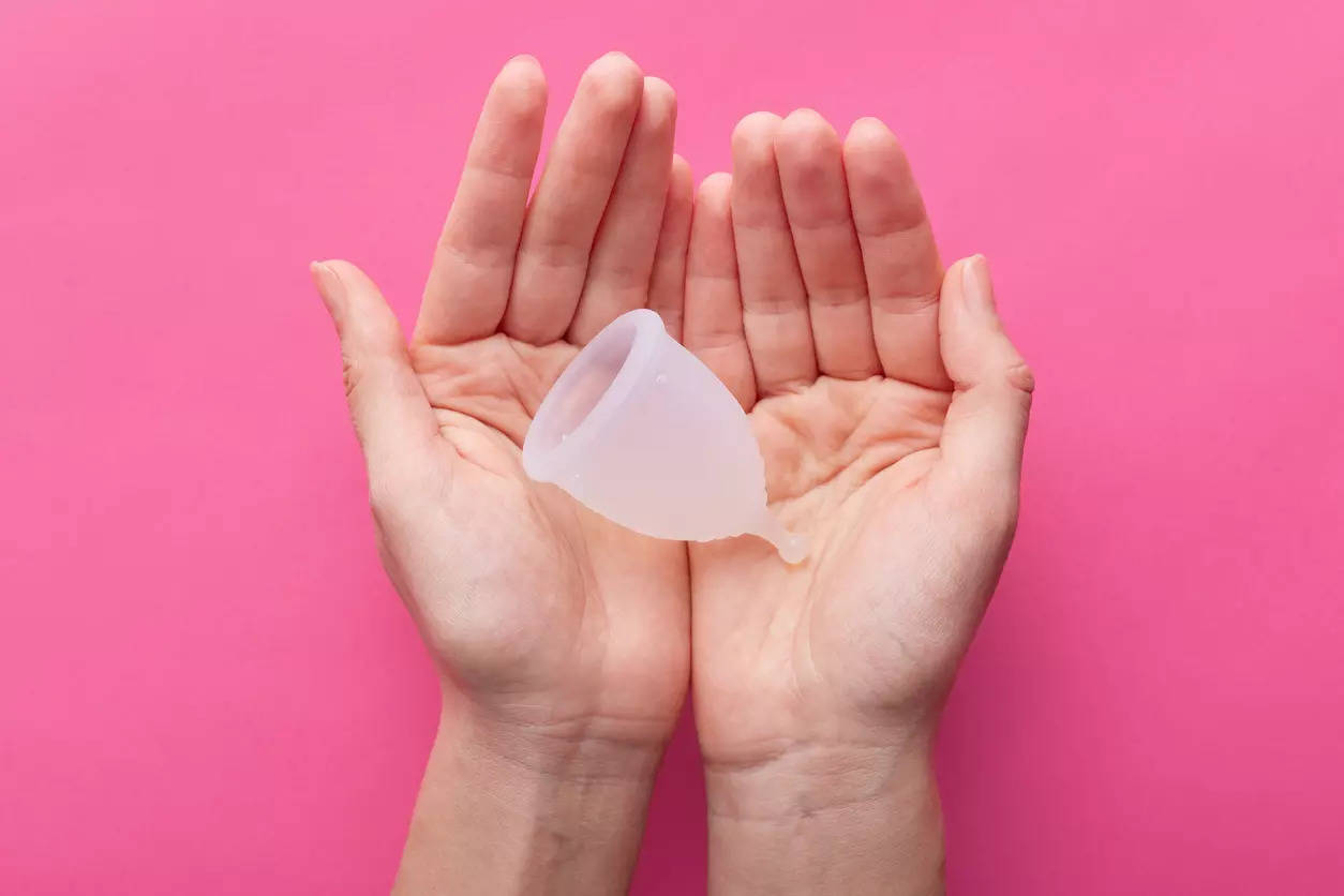 Menstrual hygiene Know the advantages and disadvantages of using a menstrual cup