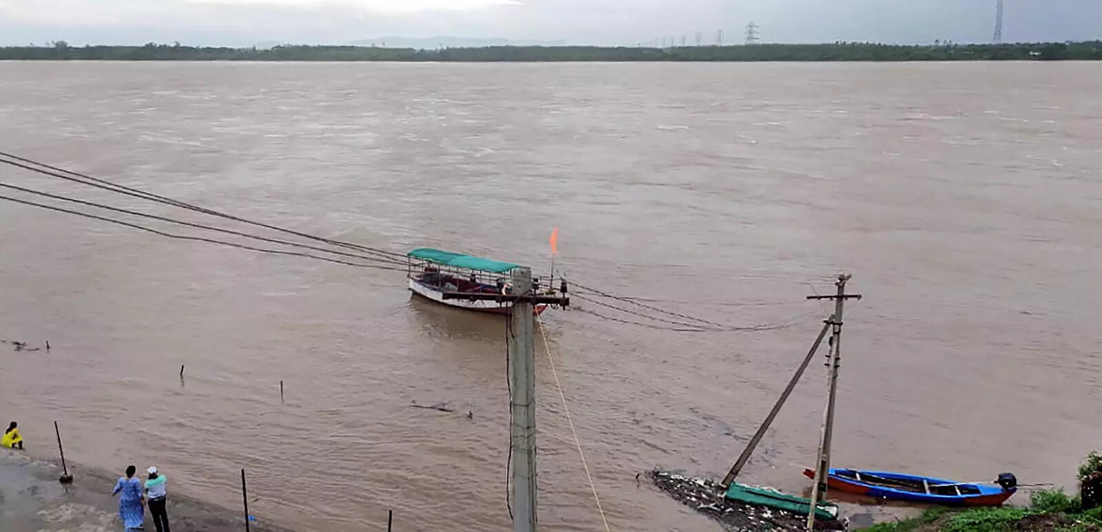Telangana rains flood duty officers deployed in Bhadrachalam as Godavari river continues to flow above danger mark