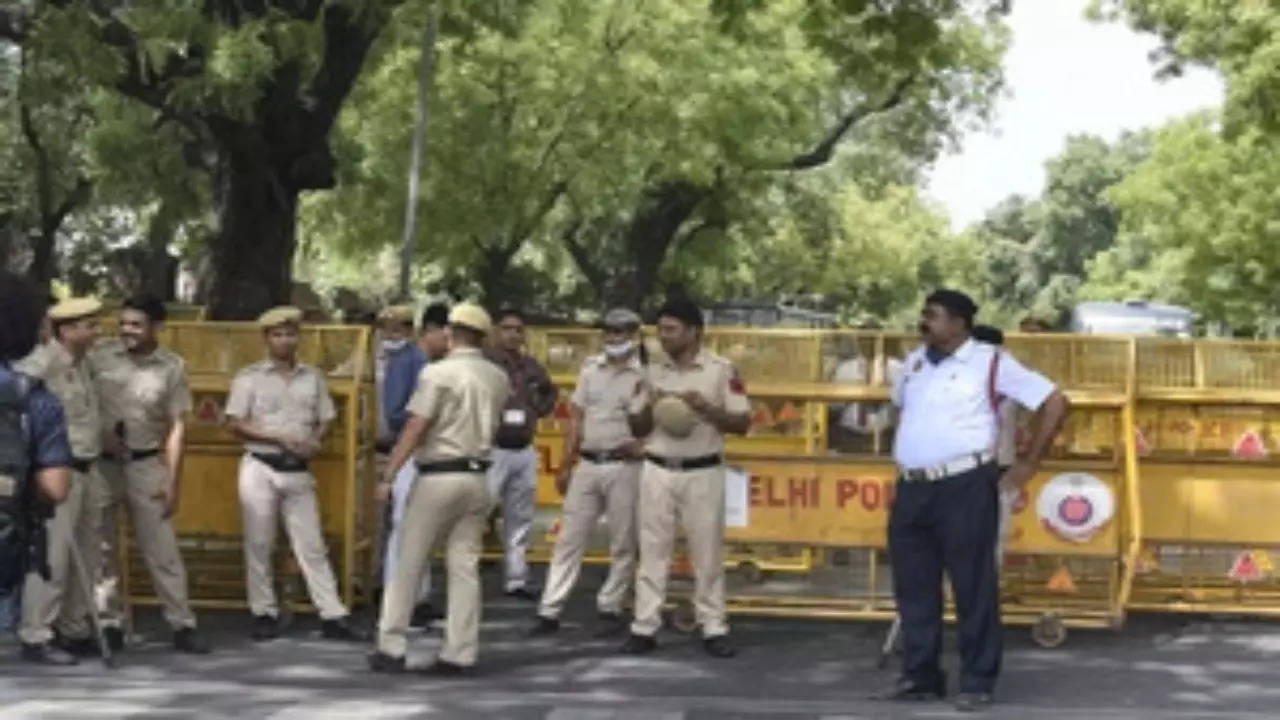 Delhi traffic police