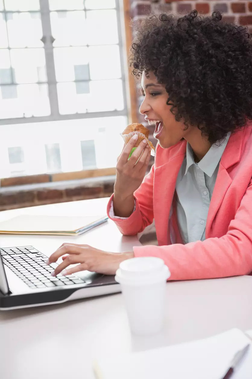 Healthy snacks to munch when working