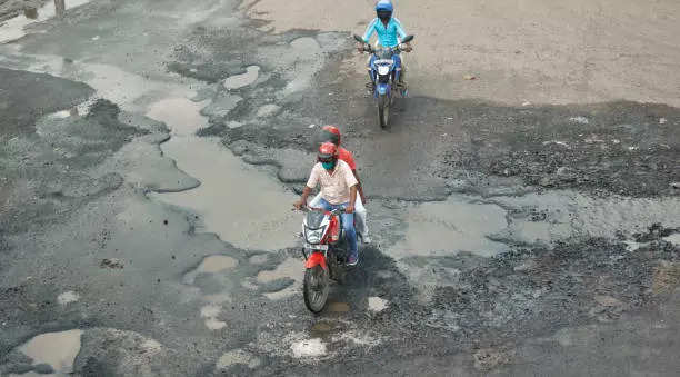 mumbai potholes