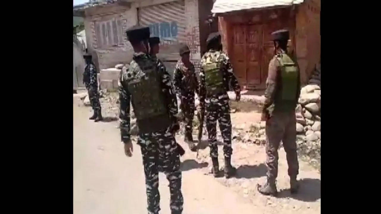Encounter in JKs Kulgam Civilian killed Army personnel injured