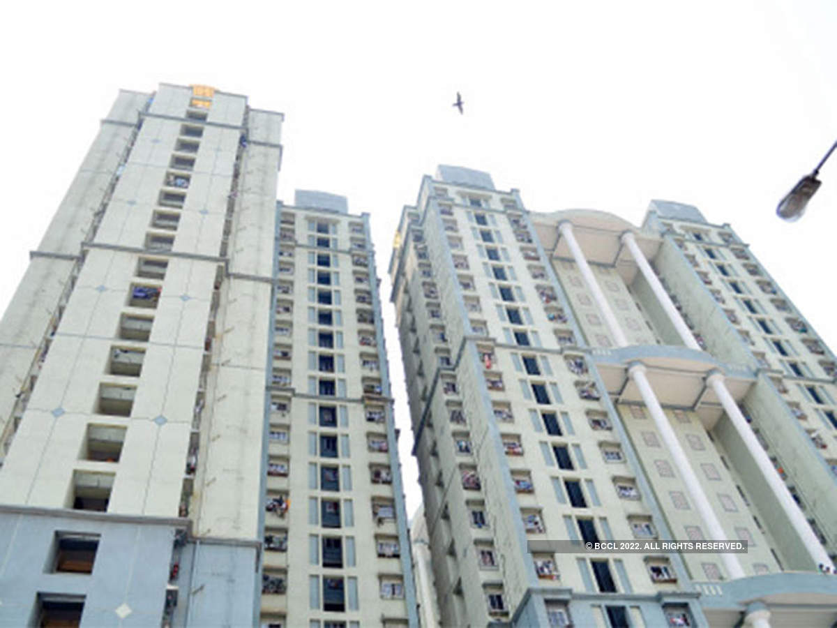 Real estate sector fears slowdown due to rate hikes