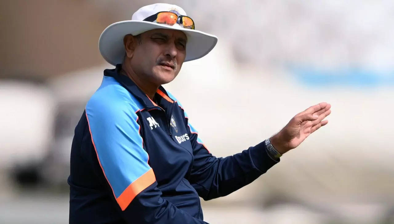 Ravi Shastri wants to see 23-year-old left-arm pacer in India’s T20 WC team Vibesbullet