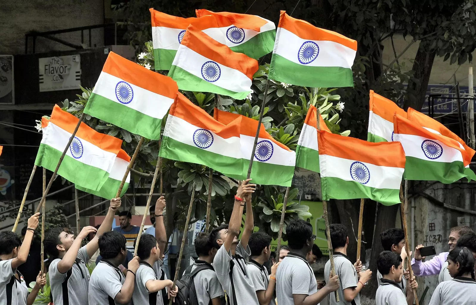 25 Lakh Flags 100 Programs Tricolor Music Program - Here's How the Delhi Government Plans to Celebrate 75th Independence Day