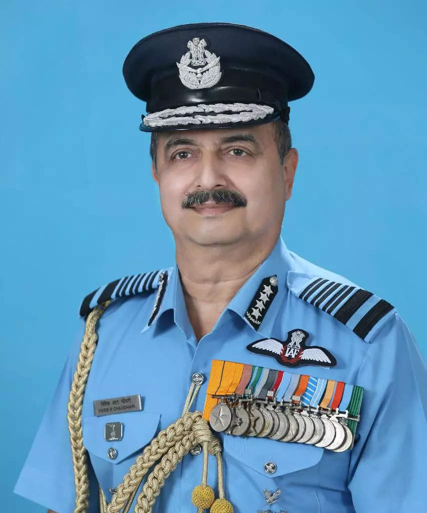 Ο Αρχηγός της Πολεμικής Αεροπορίας της Ινδίας, Στρατάρχης VR Chaudhary Φωτογραφία ευγενική προσφορά της IAF
