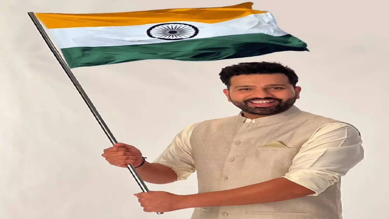Proud to be an Indian': Rohit Sharma, Virat Kohli lead sports fraternity's  wishes for 75th Independence Day