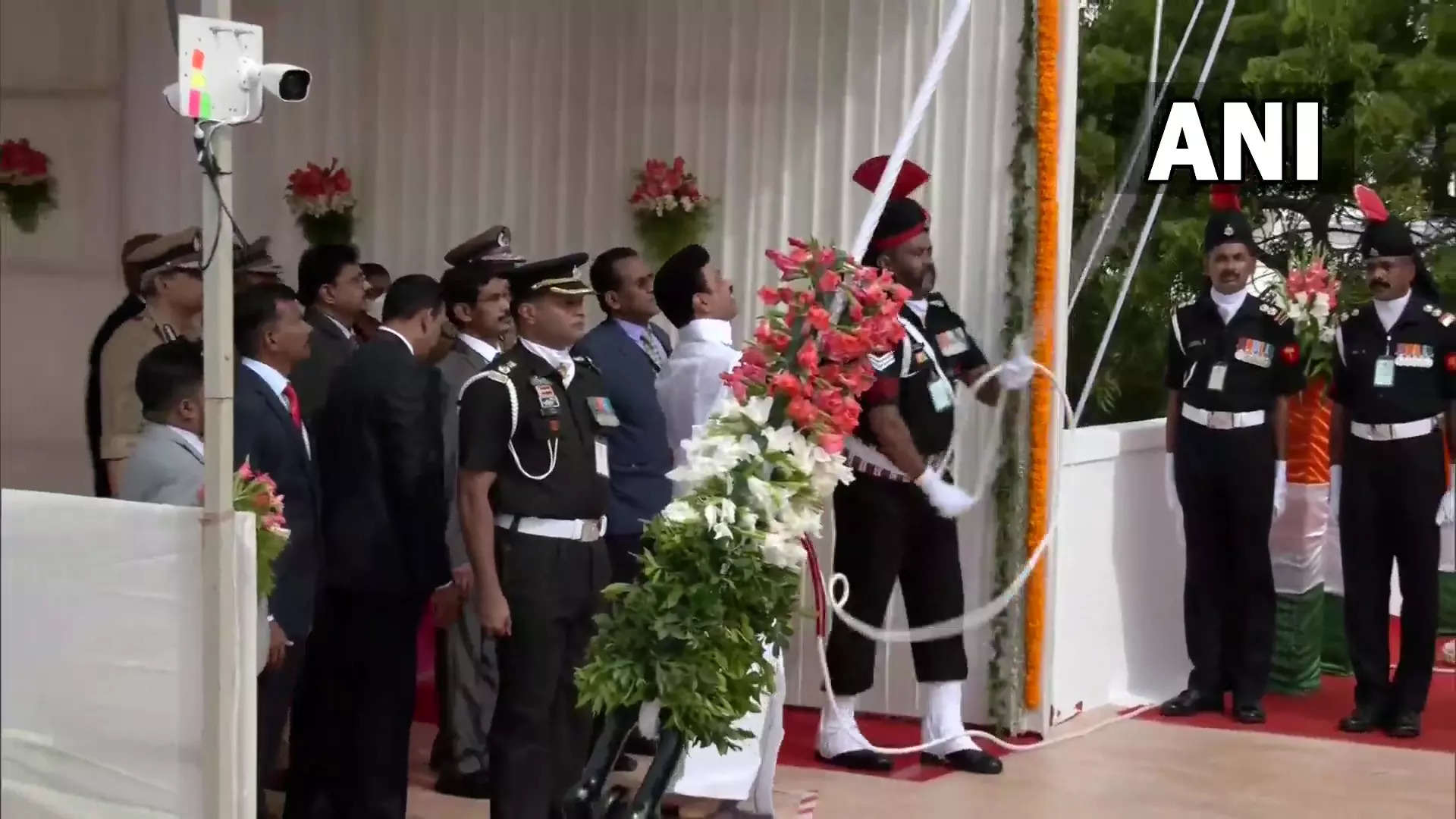 75 CM MK Stalin unfurls the national flag at Fort St George in India, more than 33000 flags hoisted in Chennai