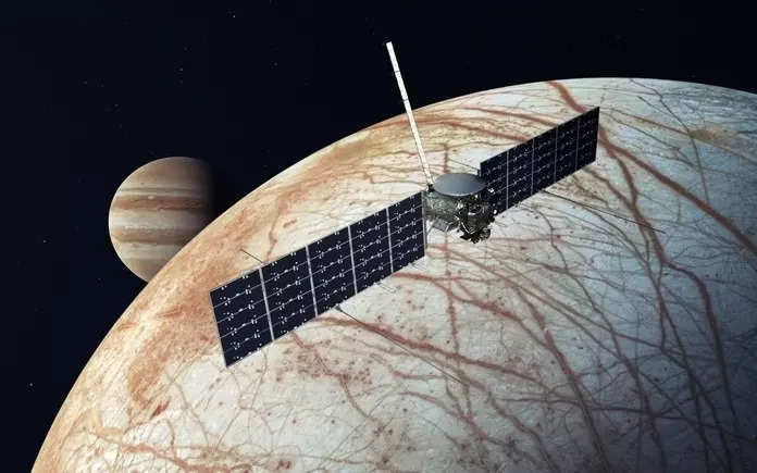 Studying a bizarre underwater snow below ice shelves on Earth can help understand the ice shell Jupiter's moon Europa, according to researchers. (Image source: NASA)