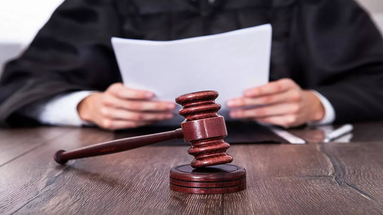 Even touching private parts of child with sexual intent is sufficient to construe it as sexual assault Bombay HC