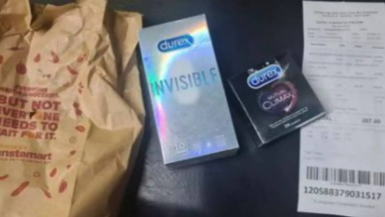 Man gets two packs of condoms from Swiggy for ice cream and chips, Twitter users can't stop laughing