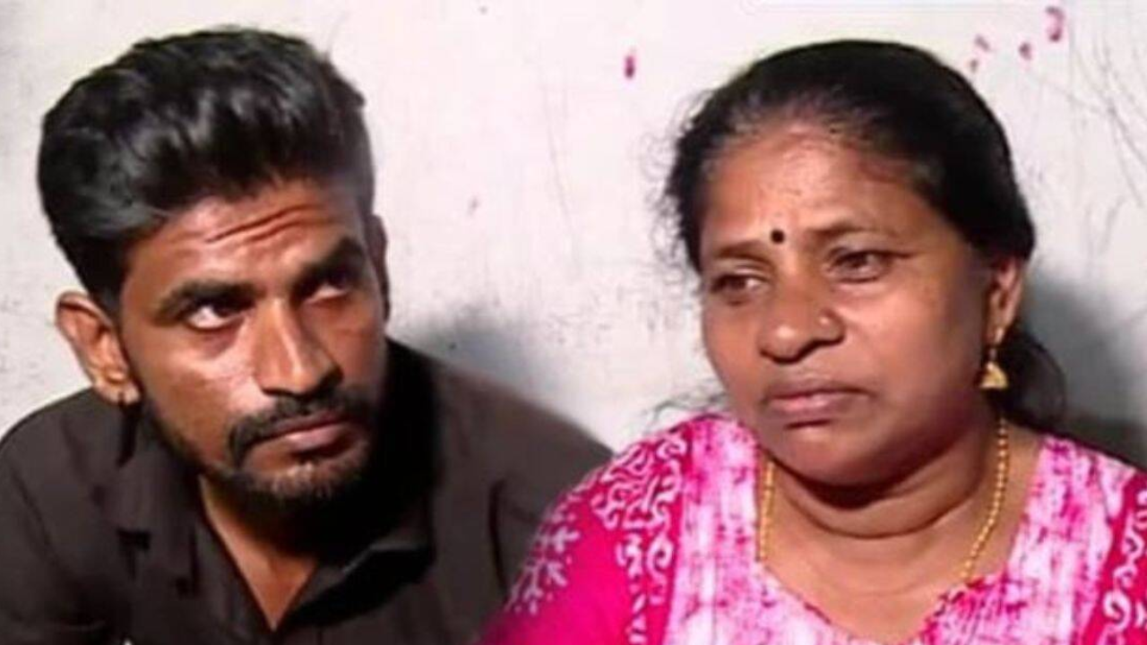 Una madre de Kerala se reúne con su hijo de 15 años después de 25 años