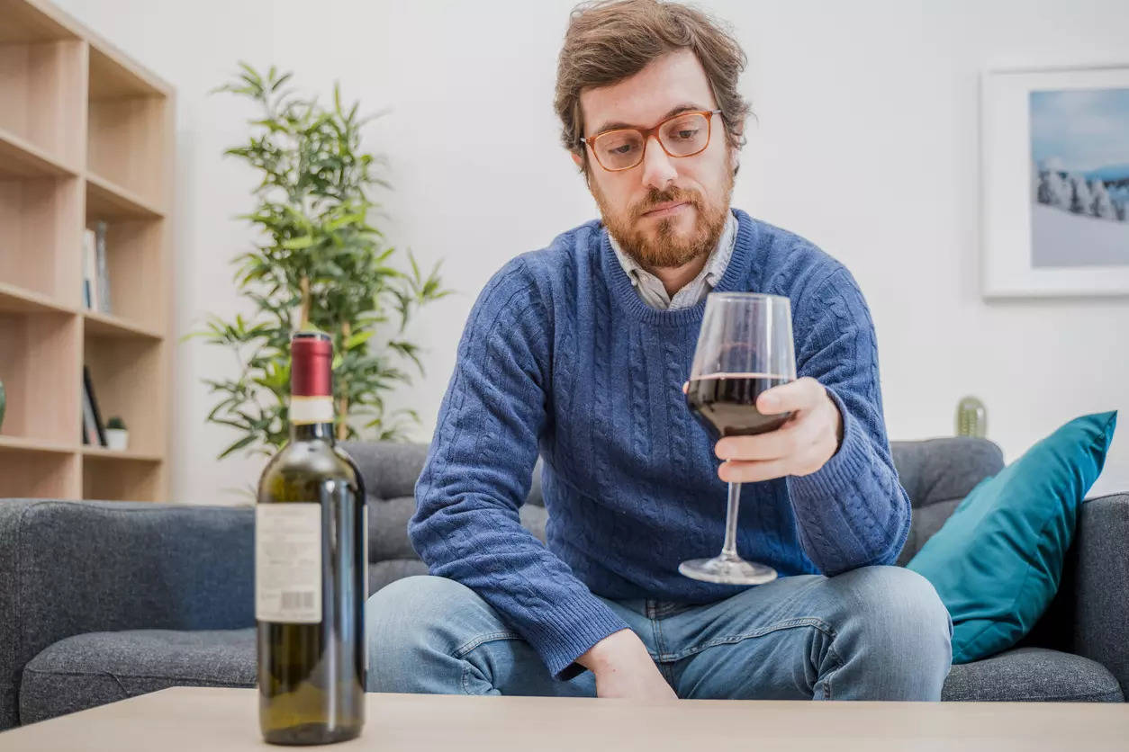 Why you shouldn't rely on alcohol when you're stressed