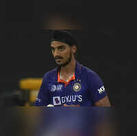 Arshdeep's catch row BJP leader files complaint against Md Zubair for