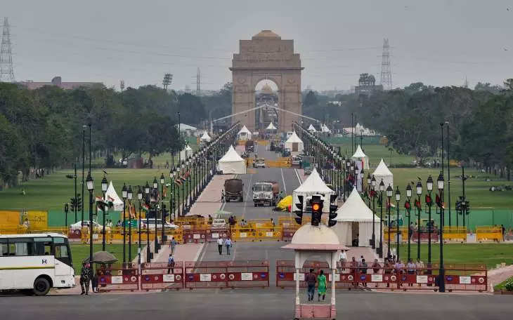 INDIA GATE _ PTI