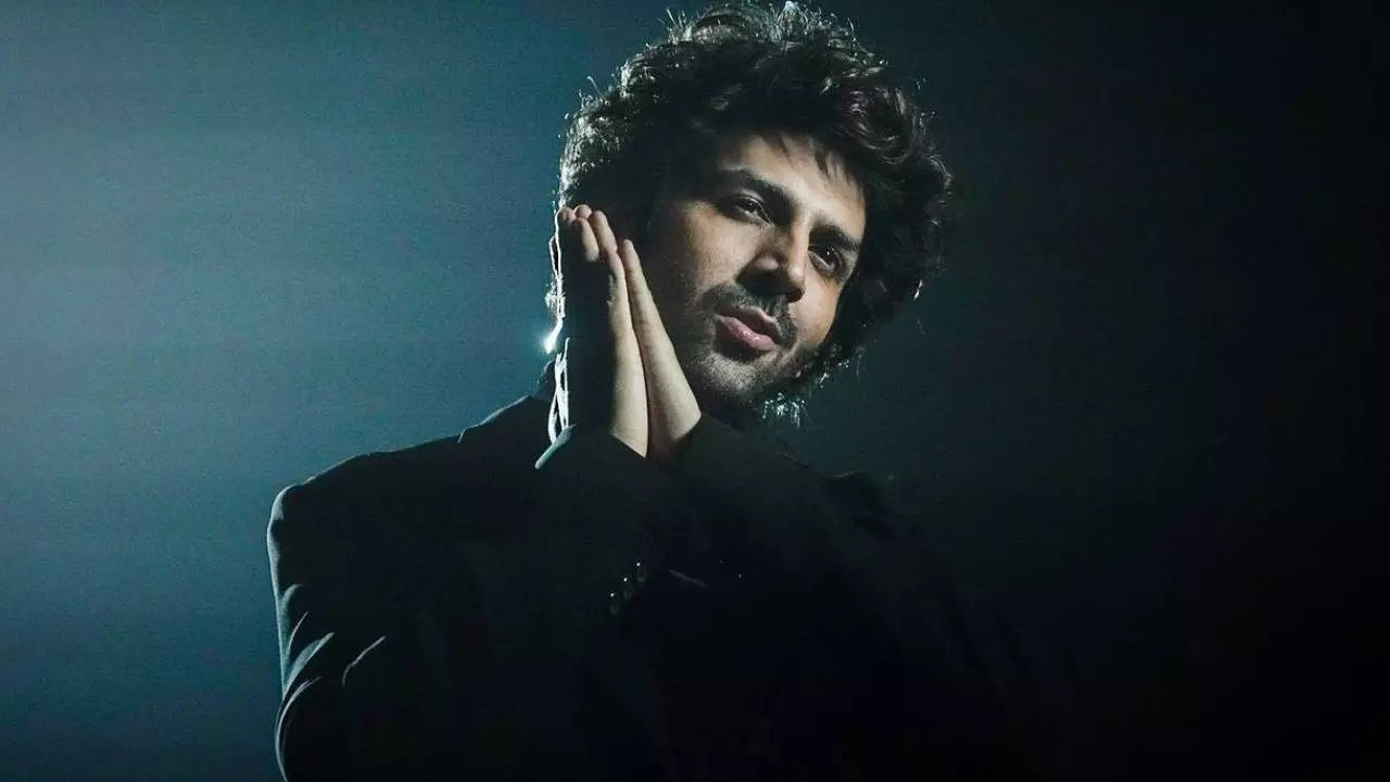 Kartik Aaryan talks about his difficult journey in Bollywood and reveals that people knew him as a monologue guy