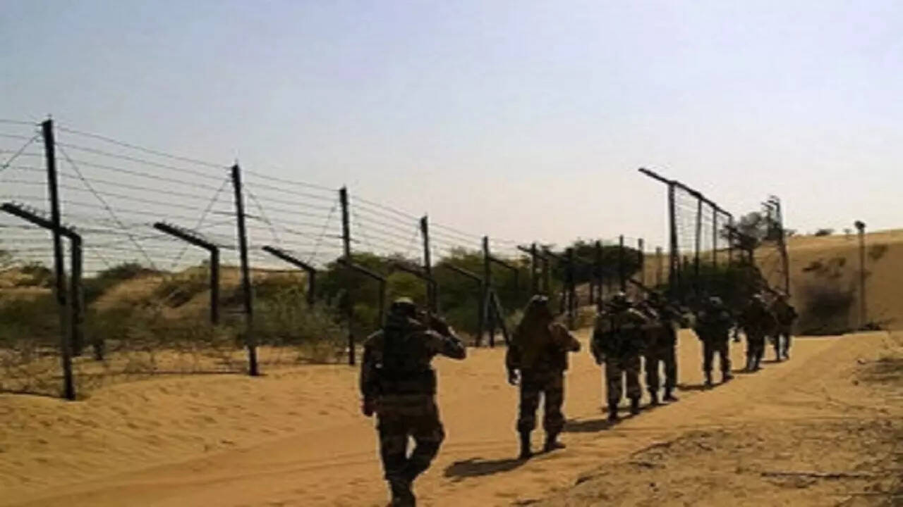 Huge security lapse Paramotor seen flying along Jaisalmer border