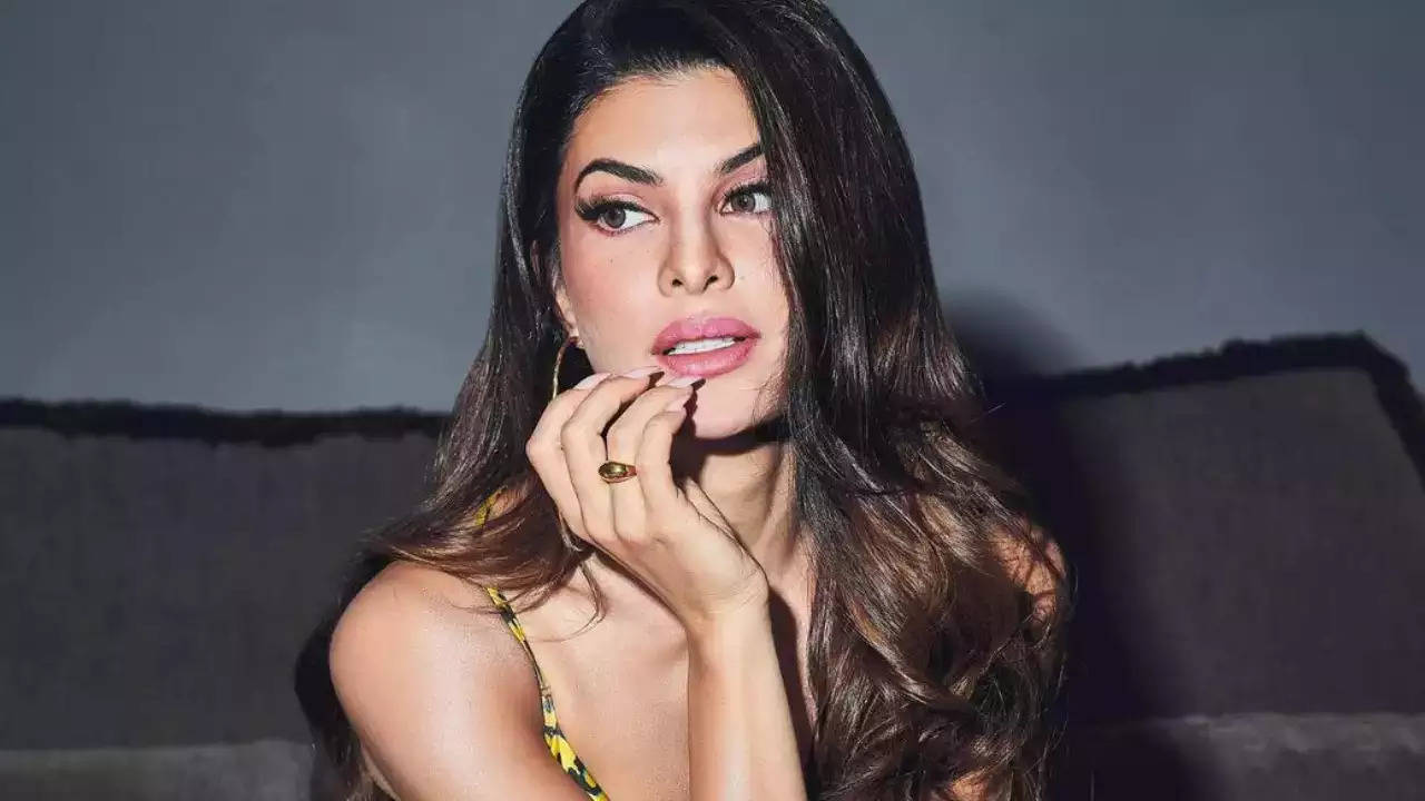 Jacqueline Fernandez issued fresh summons in connection with Rs 200 crore money laundering probe