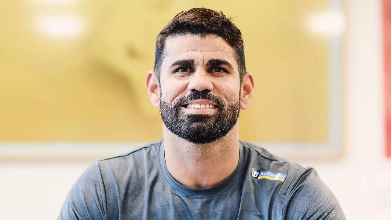 El delantero español Diego Costa regresa a la Premier League y se une a los Wolves en transferencia gratuita