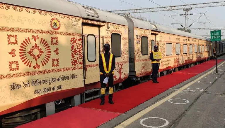 Navratri Special Bharat Gaurav Tourist Train Announced on Delhi-Katra Route
