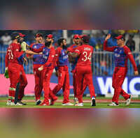 England cricket team arrives for first Pakistan tour in 17 years