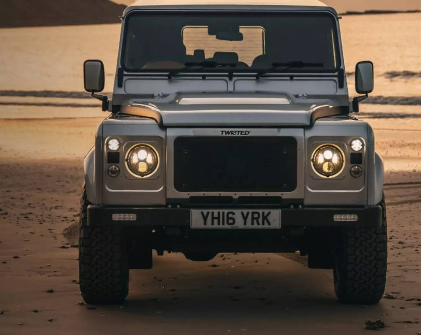 Twsited Automotive Land Rover Defender 110