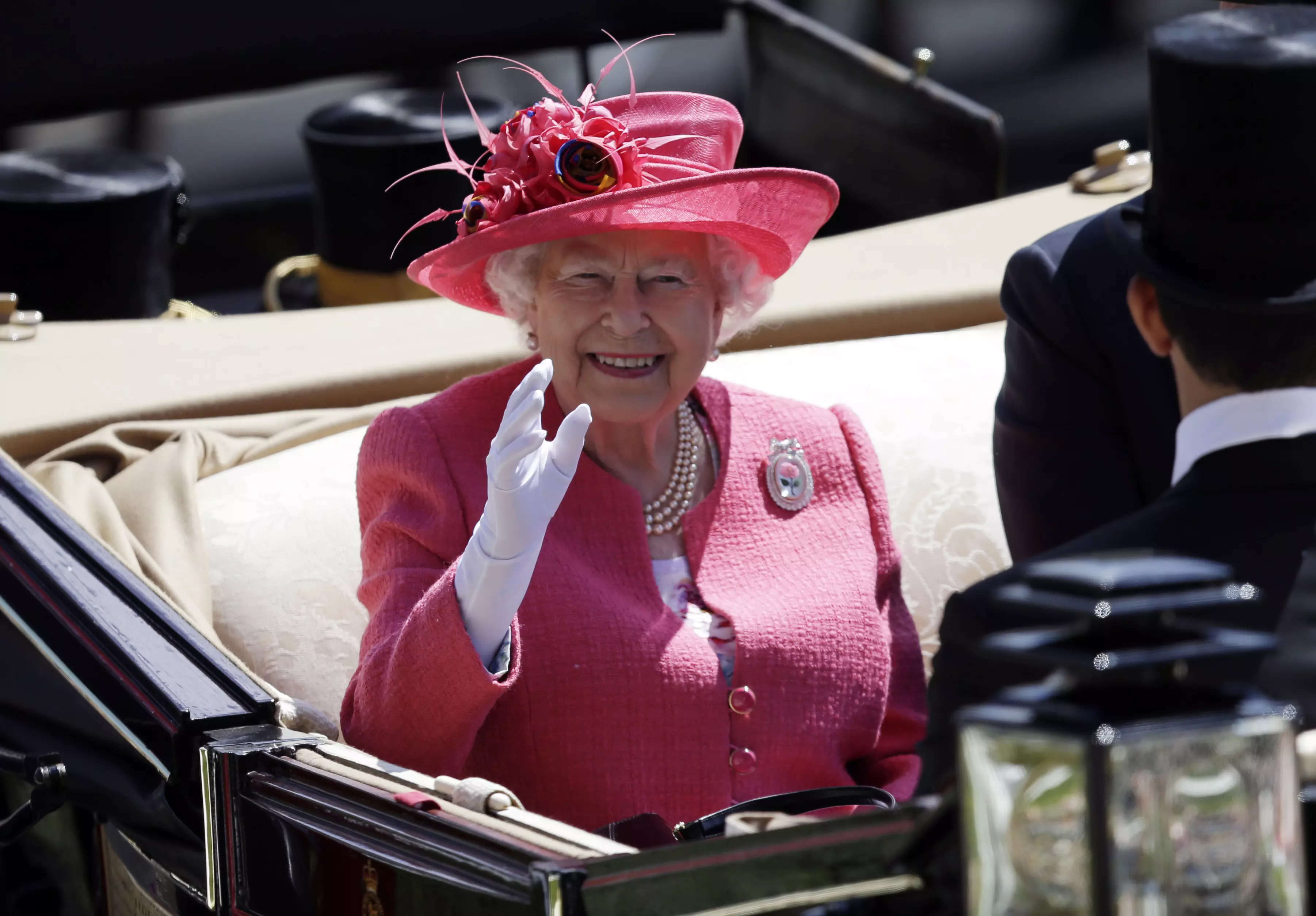 Britains Queen Elizabeth II to be laid to rest after massive state funeral on Sept 19 - All you need to know