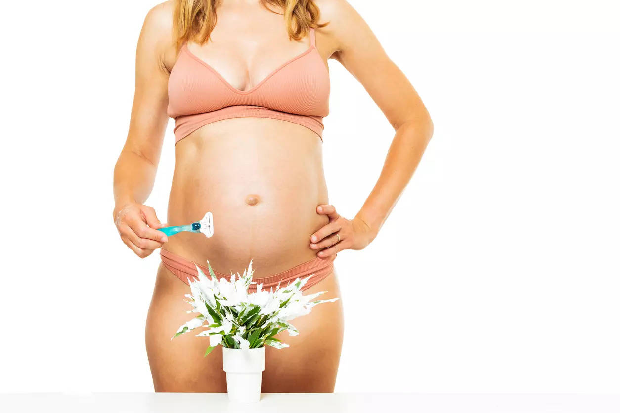 pregnancy shaving pubic area