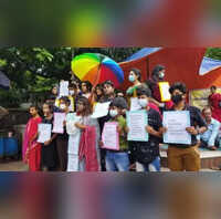 Queer activists hit the streets protesting Kunal Ghoshs homosexual jibe