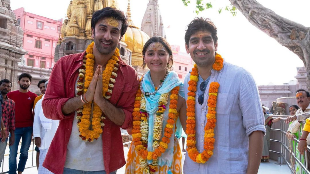 After Alia Bhatt's Viral Meme, Ayan Mukerji Ranbir Kapoor Reveals Why Isha Keeps Taking Shivas Name Throughout Brahmastra