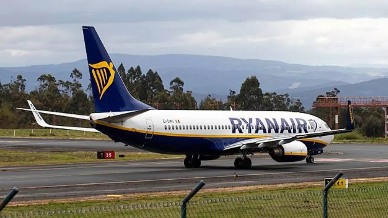 Los pasajeros de Ryanair con destino a Portugal terminan en un extraño incidente en España.  Este es el por qué