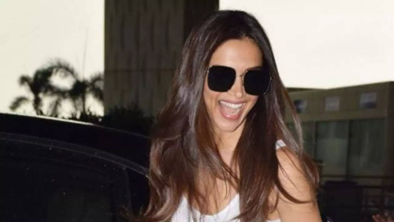 Deepika Padukone makes a statement in a swanky new Louis Vuitton bag that  costs over Rs 3 lakh, WATCH VIDEO