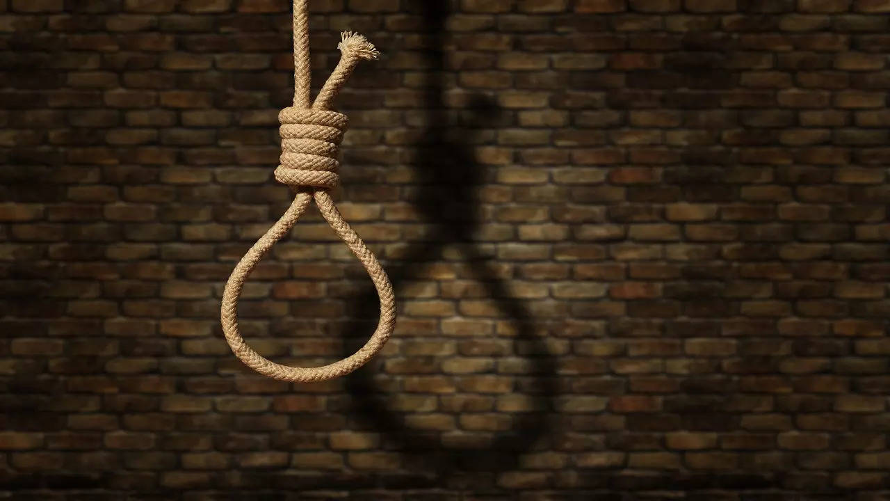 hanging death (2)